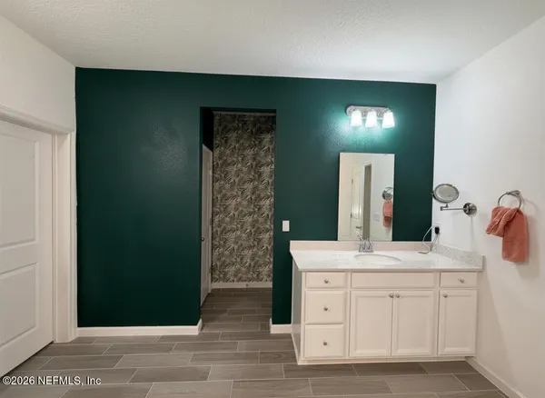 $2,400 | 7212 Calamint Avenue, Jacksonville, FL 32219