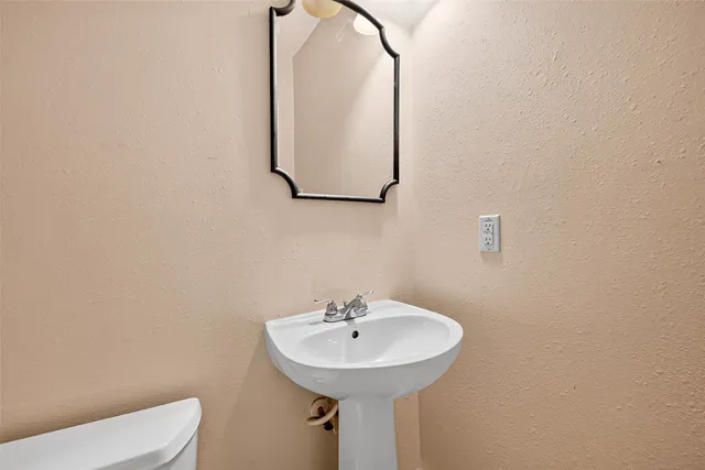 $1,800 | 11739 Edenstone Drive, Cypress, TX 77429