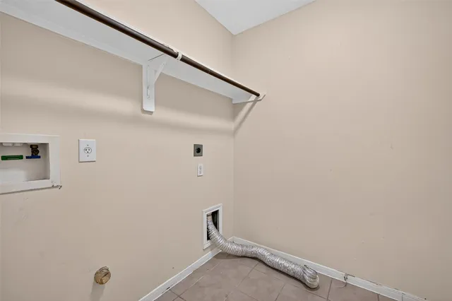 $1,800 | 11739 Edenstone Drive, Cypress, TX 77429