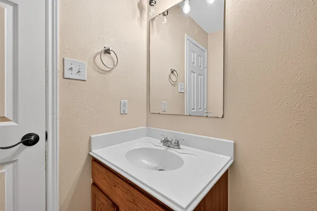 $1,800 | 11739 Edenstone Drive, Cypress, TX 77429