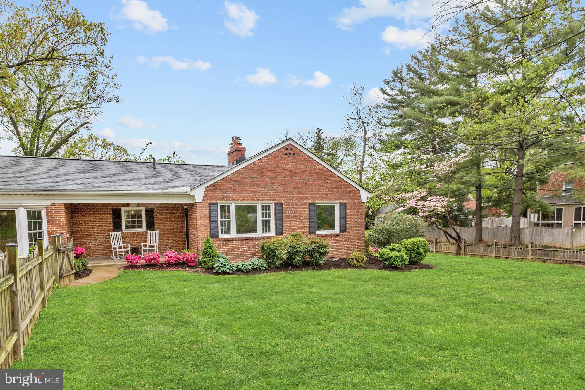 206 Whitestone Road Silver Spring, MD 20901 - Photo 3 of 30 Exterior