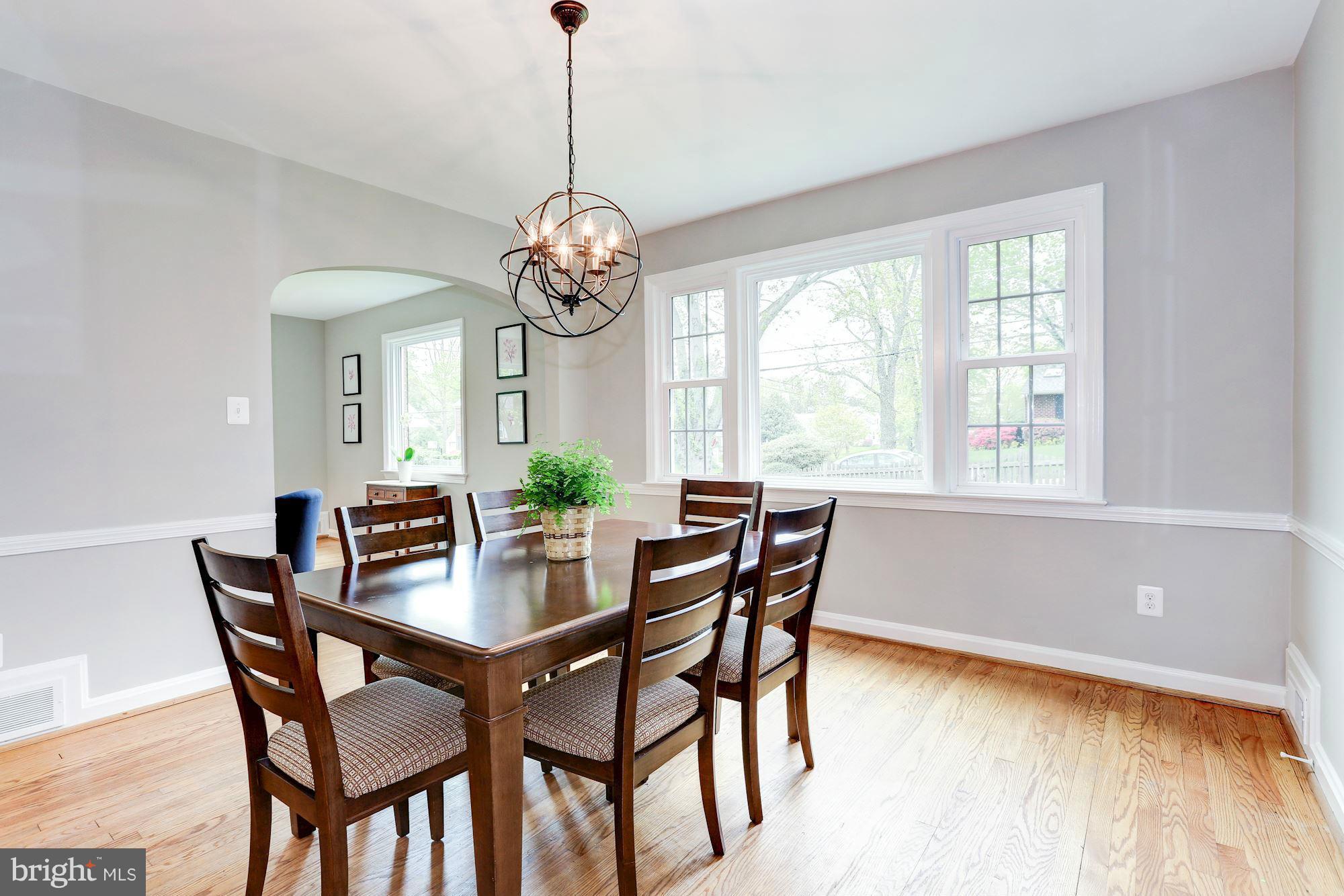 206 Whitestone Road Silver Spring, MD 20901 - Photo 8 of 30 Dining Room