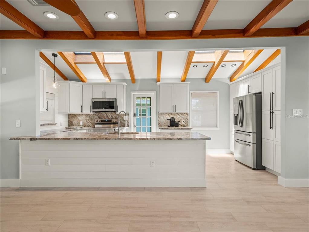 30 160th Avenue Redington Beach, FL 33708 - Photo 13 of 46