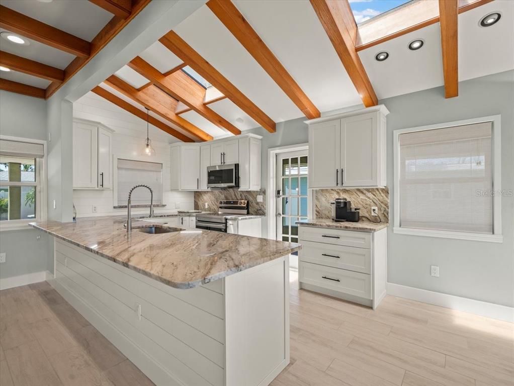 30 160th Avenue Redington Beach, FL 33708 - Photo 14 of 46