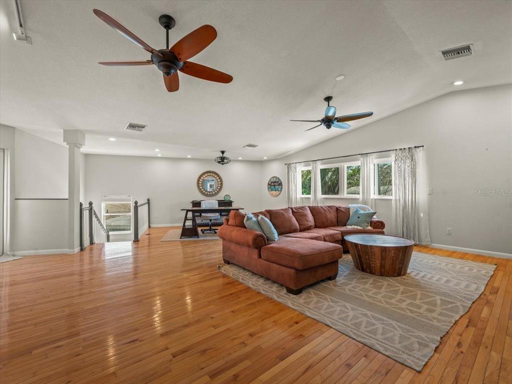 30 160th Avenue Redington Beach, FL 33708 - Photo 29 of 46