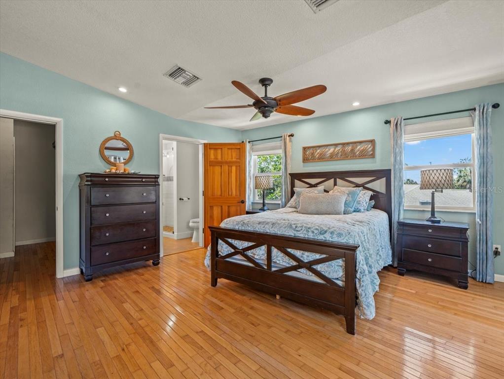 30 160th Avenue Redington Beach, FL 33708 - Photo 32 of 46