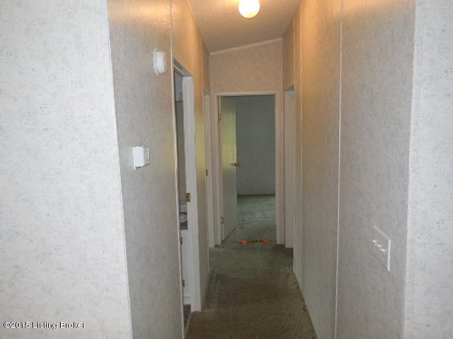 183 Sandlin Road Carrollton, KY 41008 - Photo 9 of 18 hall