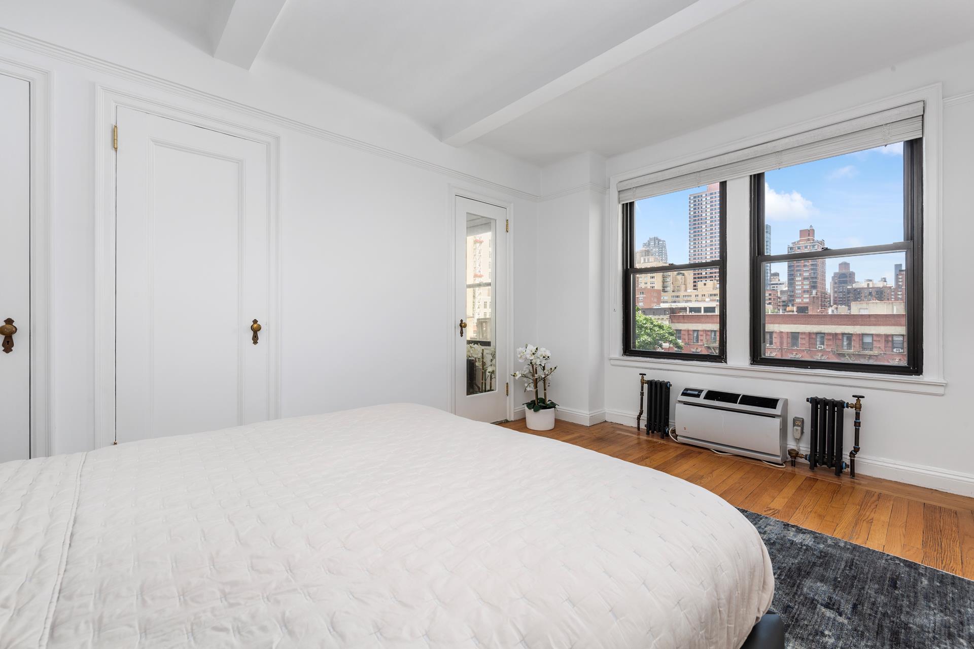 308 East 79th Street, Unit 7L Manhattan, NY 10075 - Photo 3 of 8