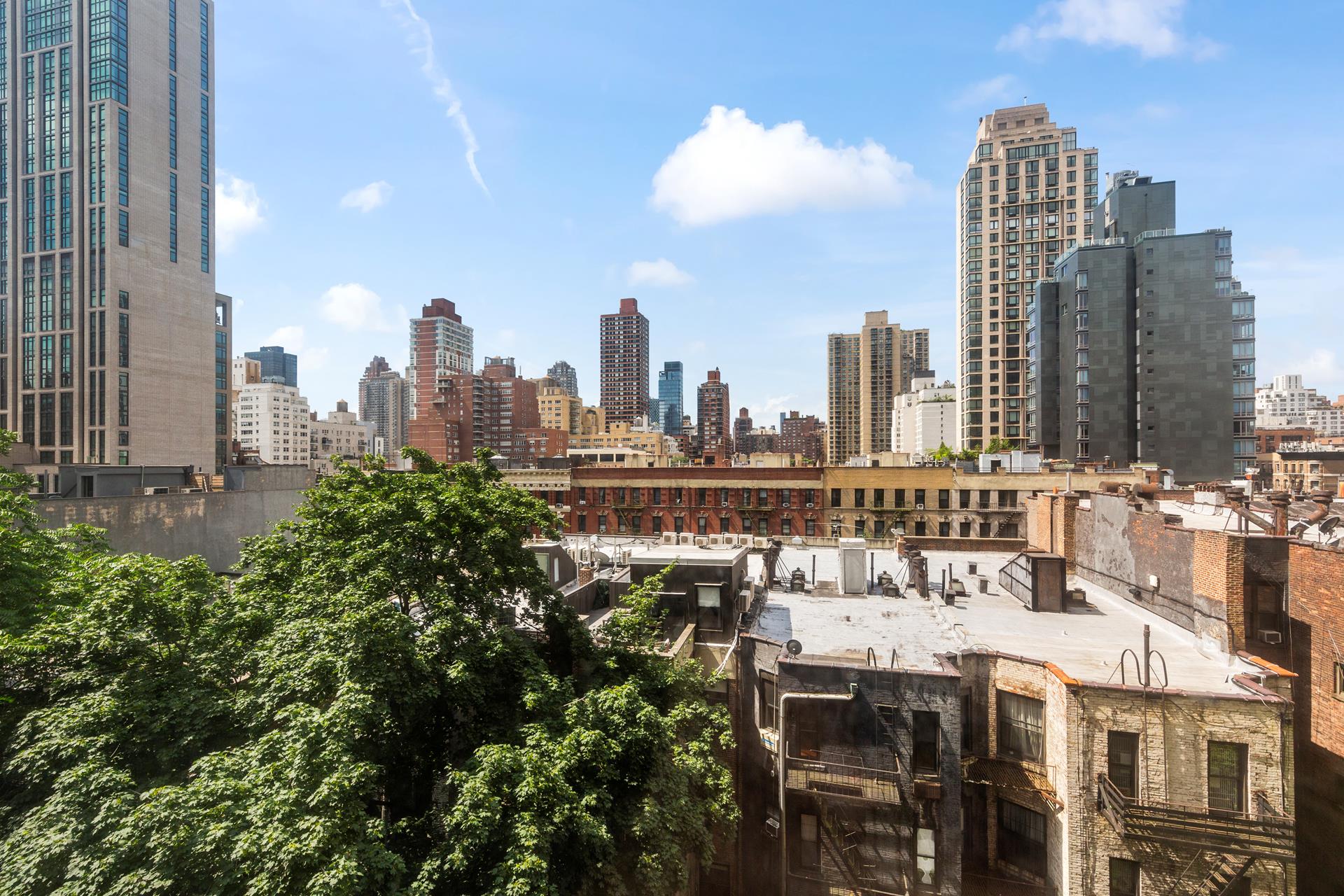 308 East 79th Street, Unit 7L Manhattan, NY 10075 - Photo 7 of 8