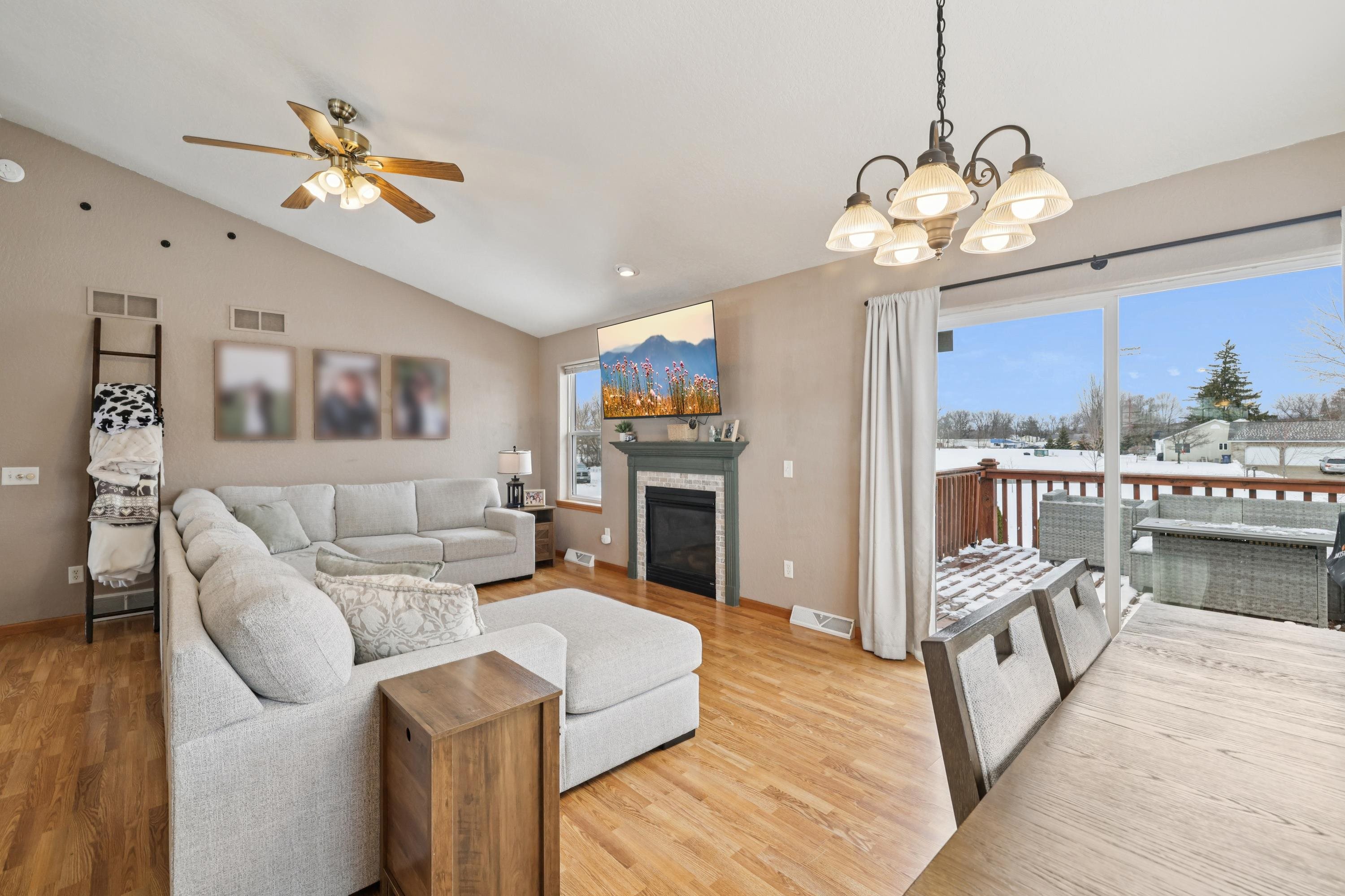 315 Valley View Drive Rio, WI 53960 - Photo 13 of 48