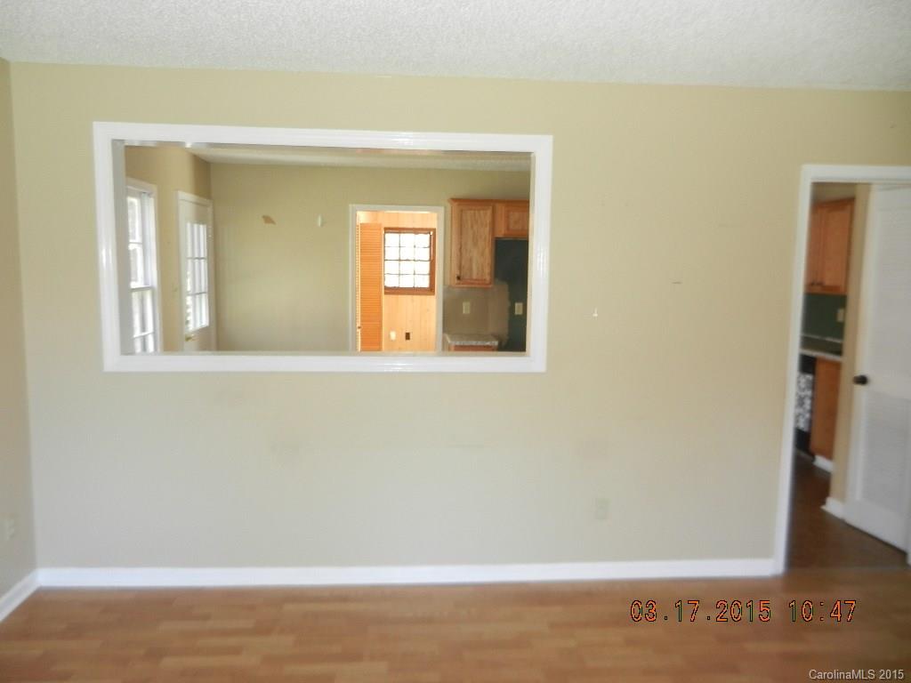 8414 Vagabond Road, Unit 13 Charlotte, NC 28227 - Photo 3 of 17 Gallery Image 3