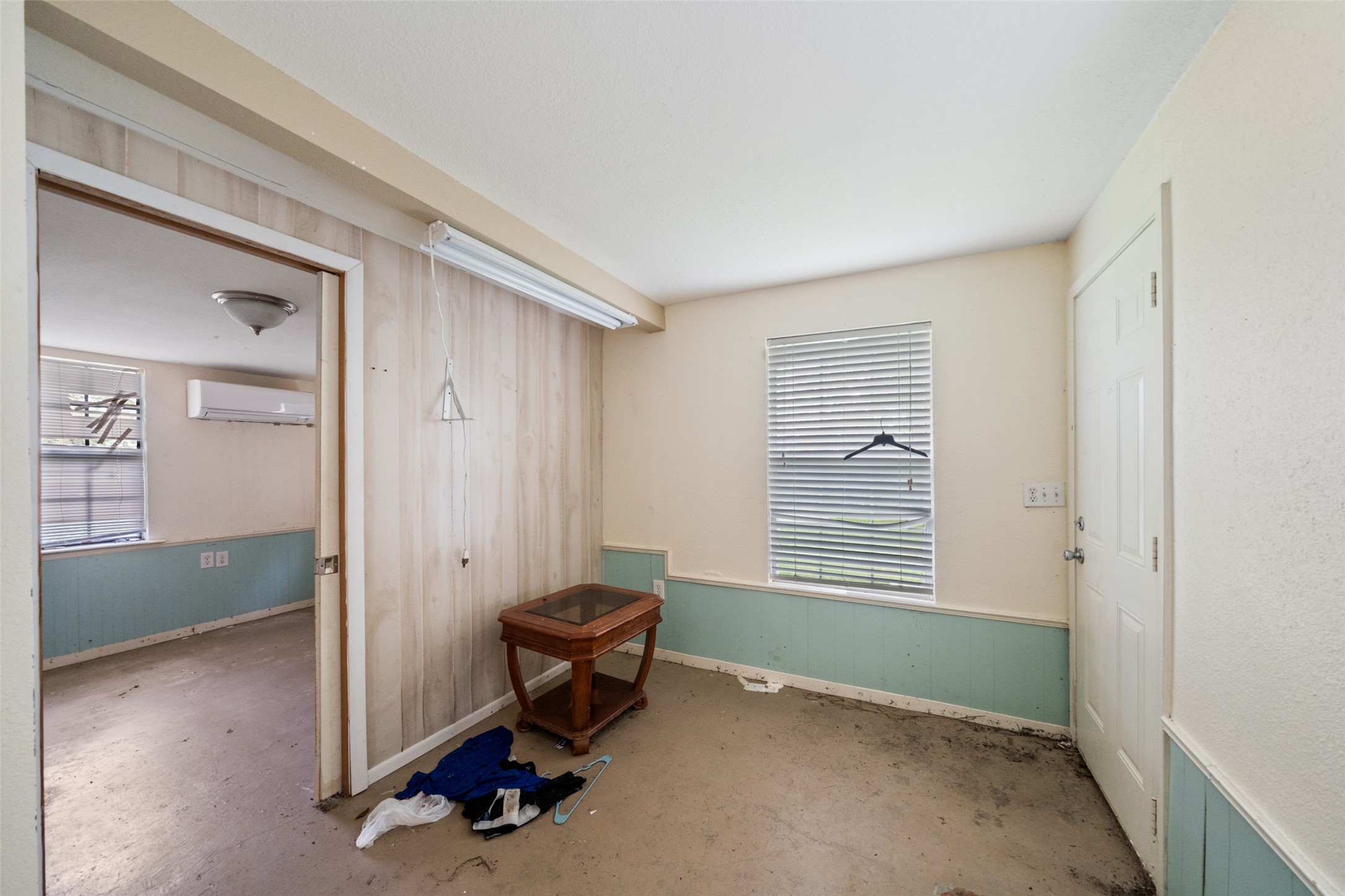 691 Cedar Street South Matagorda, TX 77457 - Photo 5 of 14