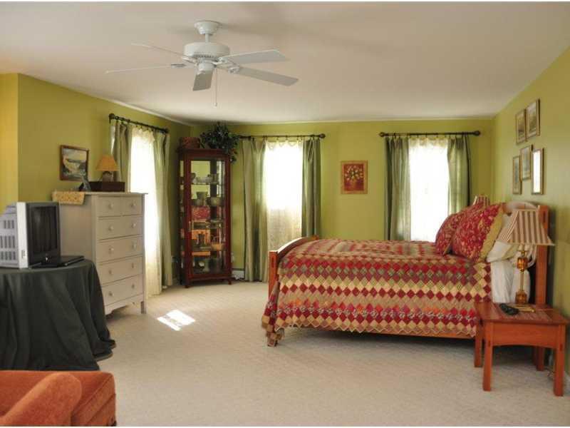 29 Brown Road Pownal, ME 04069 - Photo 20 of 31 Master Bedroom.