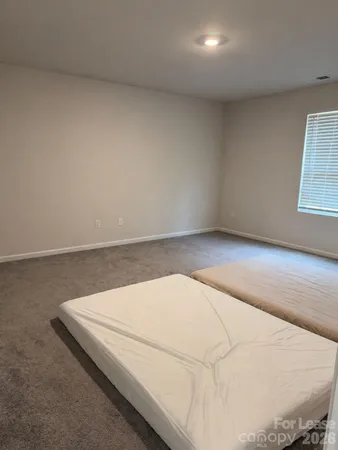 $2,600 | 10227 Chatham Run Lane, Charlotte, NC 28262