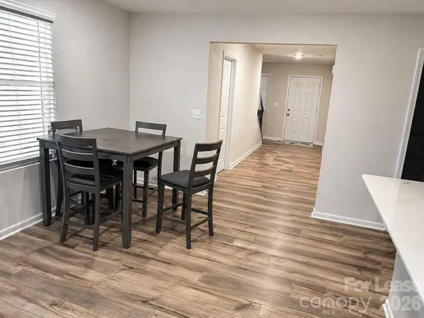 $2,600 | 10227 Chatham Run Lane, Charlotte, NC 28262
