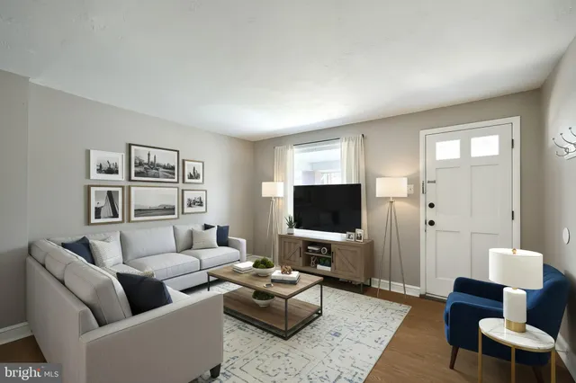 $154,900 | 1437 West King Street, York, PA 17404