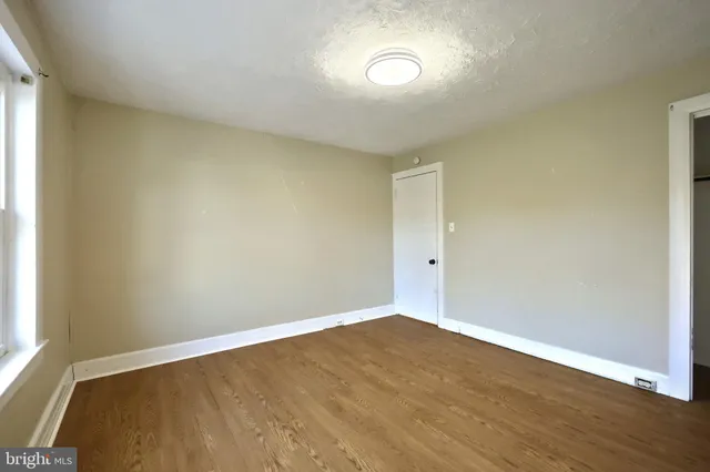 $154,900 | 1437 West King Street, York, PA 17404