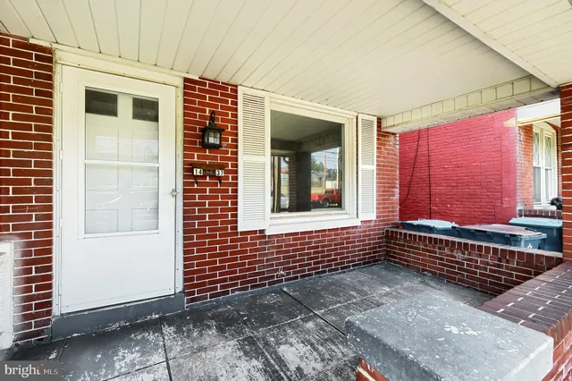 $154,900 | 1437 West King Street, York, PA 17404