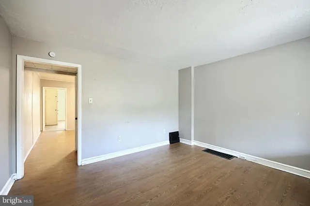 $154,900 | 1437 West King Street, York, PA 17404