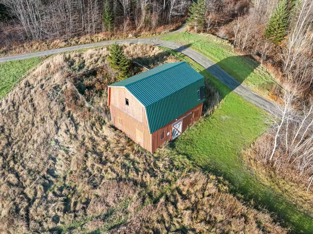 $850,000 | 85 Angels Road, Colebrook, NH 03576