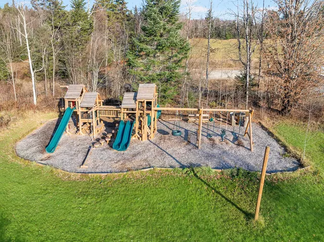 $850,000 | 85 Angels Road, Colebrook, NH 03576