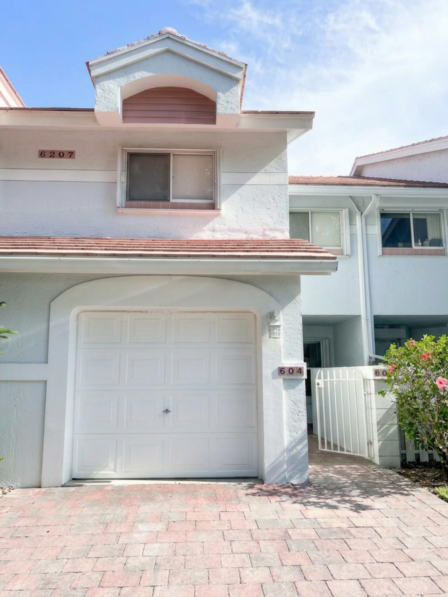 6207 Old Court Road, Unit 604 Boca Raton, FL 33433 - Photo 1 of 18 Front of Home