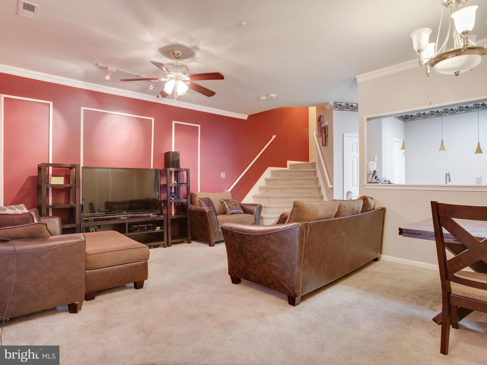 2003 Braley Point Court Odenton, MD 21113 - Photo 5 of 18 Living Room