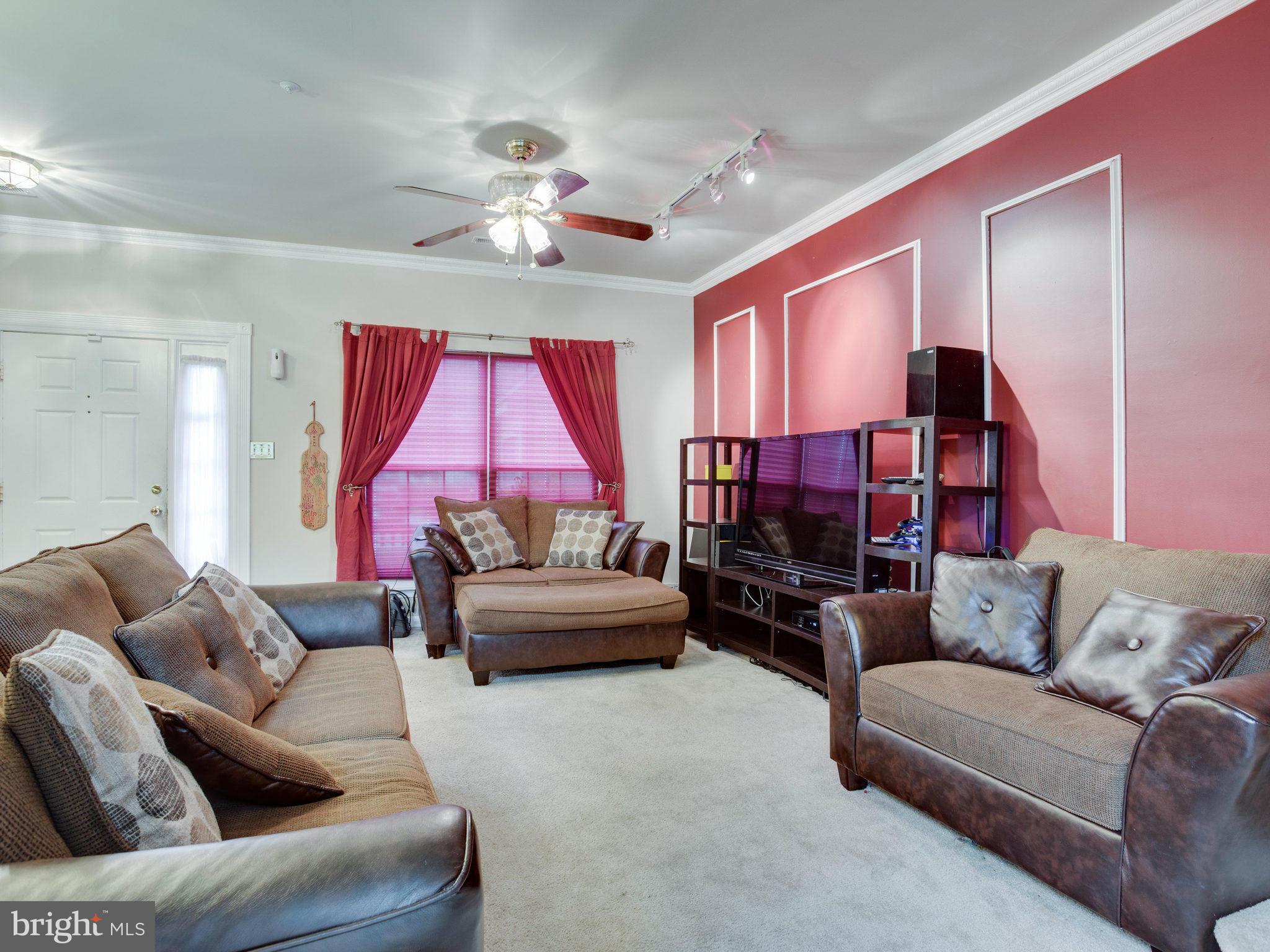 2003 Braley Point Court Odenton, MD 21113 - Photo 7 of 18 Living Room