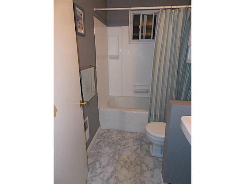3716 Bakerstown Road Gibsonia, PA 15044 - Photo 11 of 20 Full Bath.
