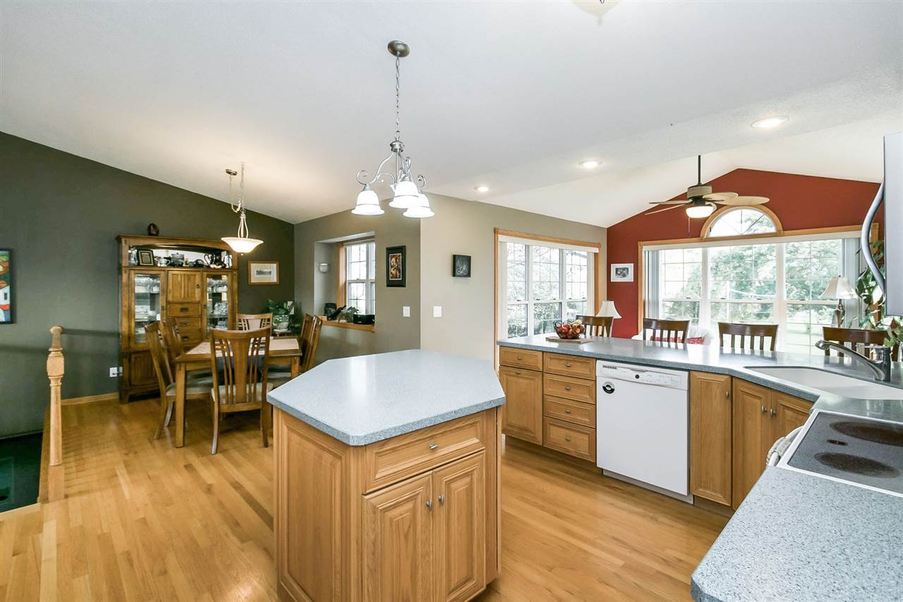 3824 Eagle Road Northeast Solon, IA 52333 - Photo 14 of 36 Gallery Image 14
