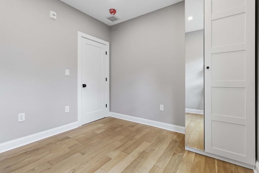 16 Hillside Street, Unit 1 Maynard, MA 01754 - Photo 28 of 30