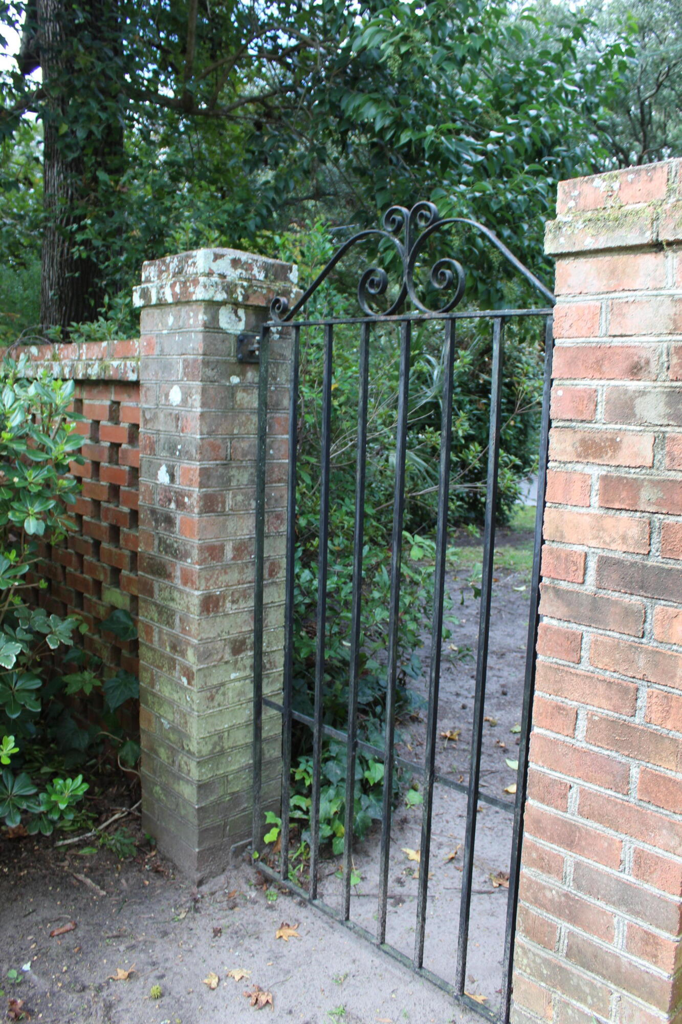 1919 Westminster Road Charleston, SC 29407 - Photo 85 of 100 Photo Oct 10, 2 54 39 PM