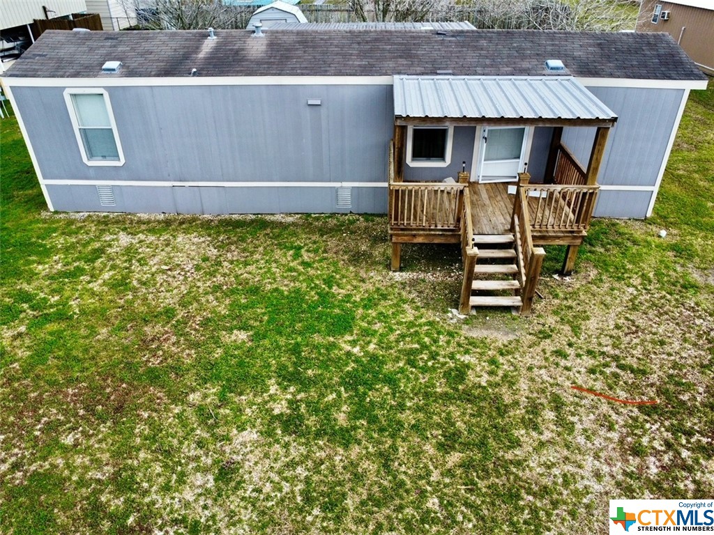 71 Betty Street Port Lavaca, TX 77979 - Photo 3 of 21