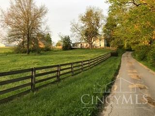 2920 Minton Road Hamilton, OH 45013 - Photo 2 of 39 Lane leading to primary residence
