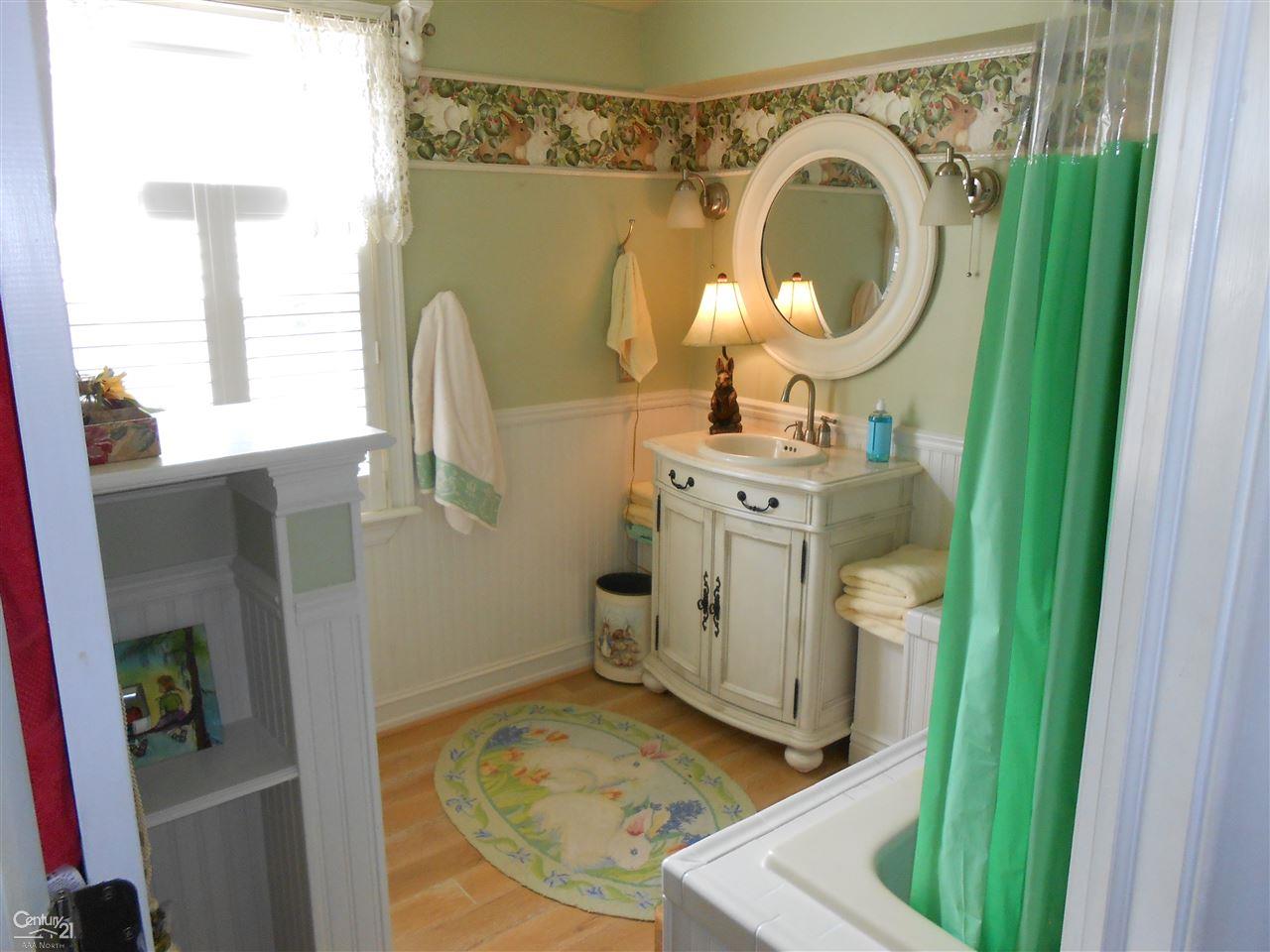857 Hawthorne Road Grosse Pointe Woods, MI 48236 - Photo 25 of 44
