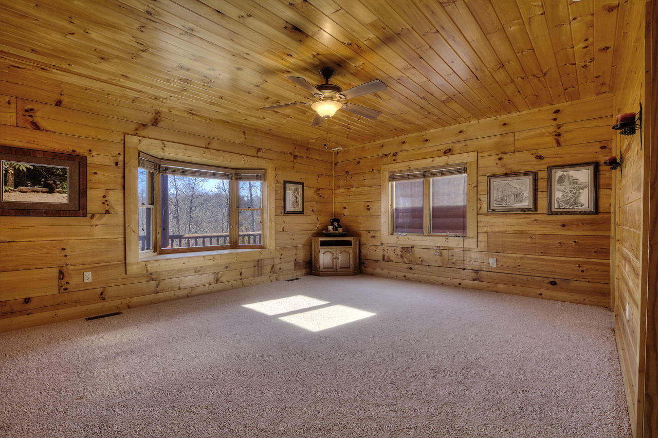 451 Trails End Road, Unit 4 Walland, TN 37886 - Photo 13 of 40 Master Bedroom Suite