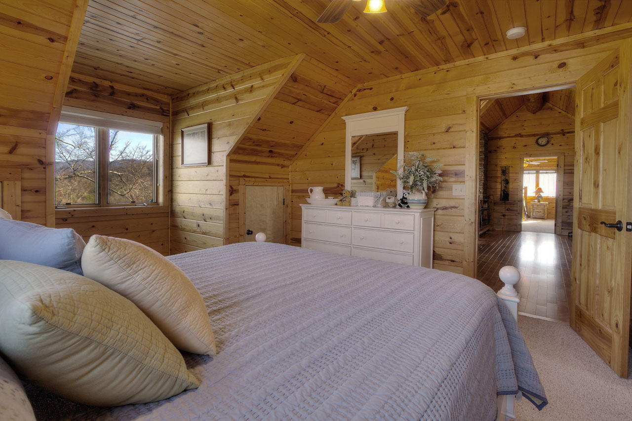 451 Trails End Road, Unit 4 Walland, TN 37886 - Photo 19 of 40 Bedroom Suite Two