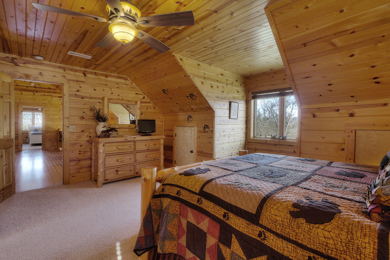451 Trails End Road, Unit 4 Walland, TN 37886 - Photo 21 of 40 Bedroom Suite Three