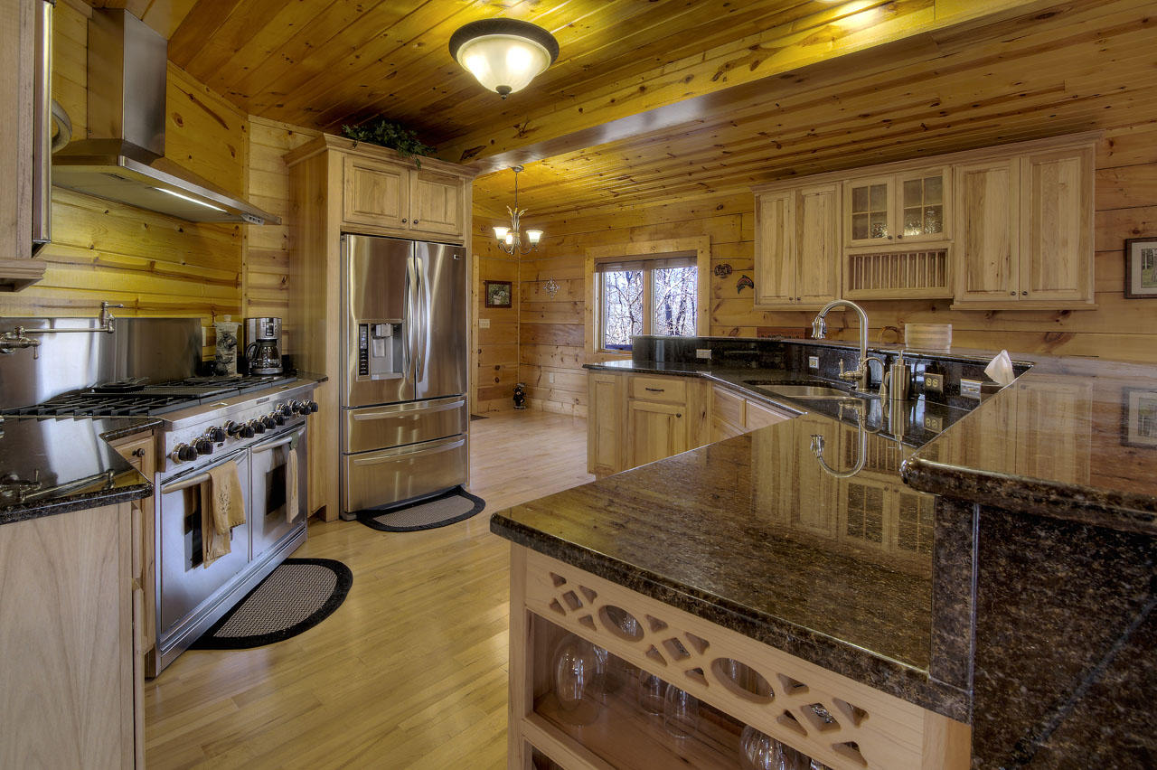 451 Trails End Road, Unit 4 Walland, TN 37886 - Photo 8 of 40 Kitchen