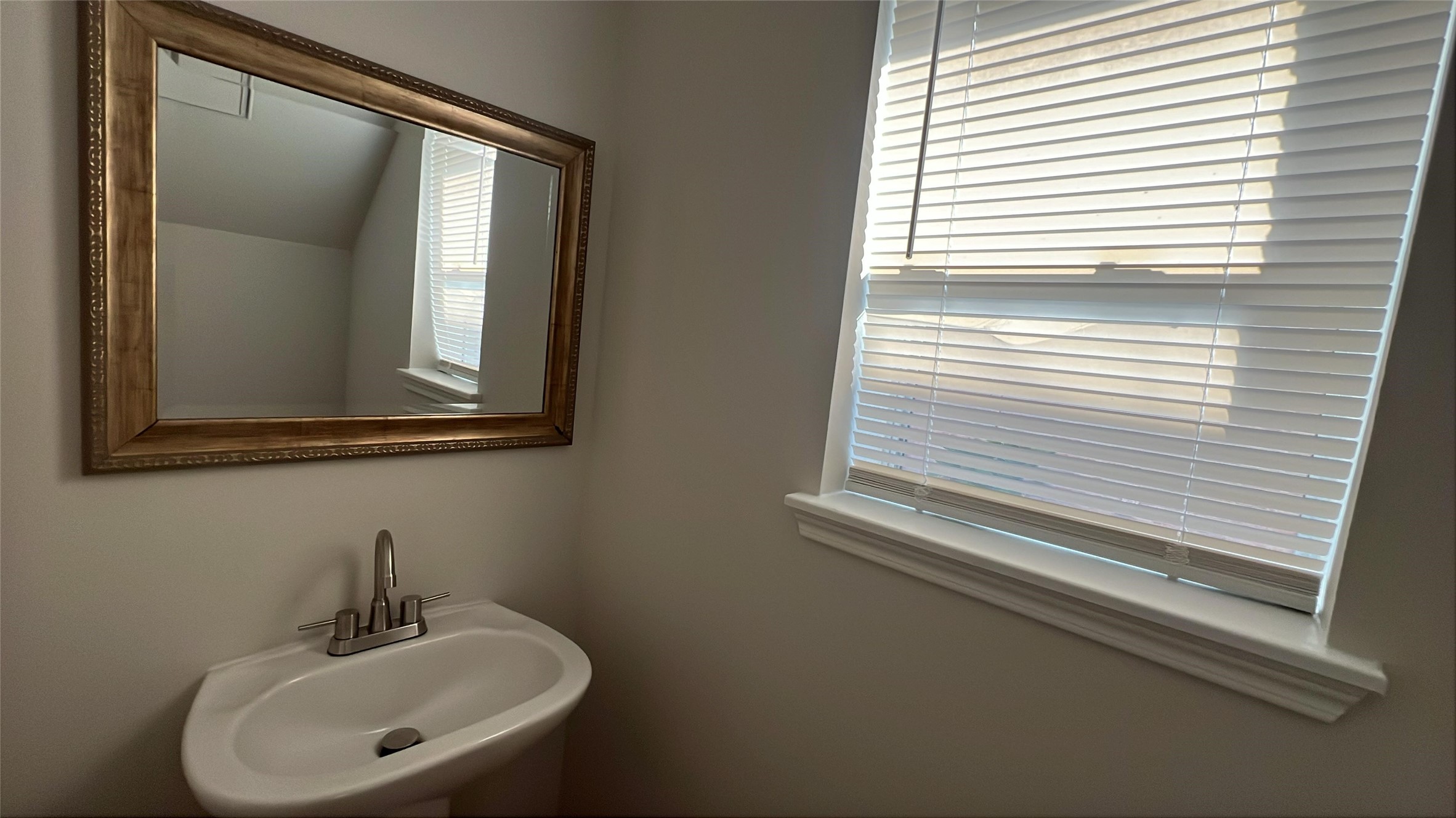 6411 Halstead Meadows Circle Houston, TX 77086 - Photo 15 of 37