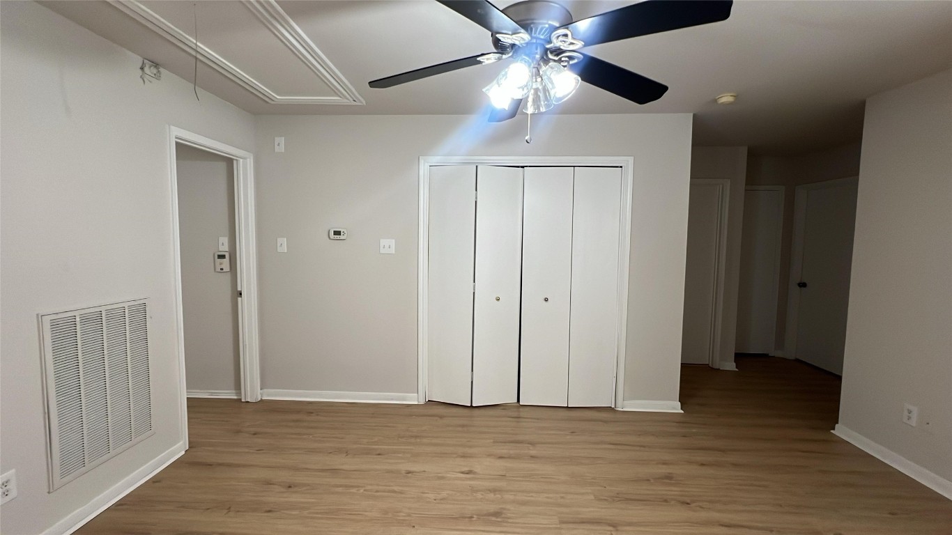 6411 Halstead Meadows Circle Houston, TX 77086 - Photo 17 of 37