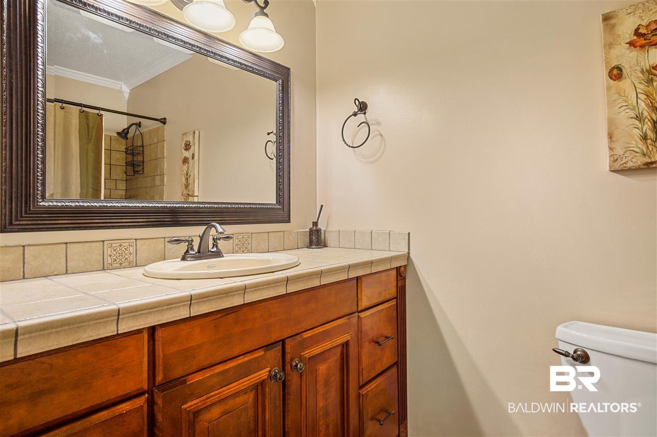 6681 David Drive South Theodore, AL 36582 - Photo 24 of 31 Bathroom 2
