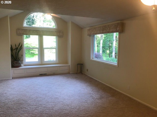 24477 Butler Road Elmira, OR 97437 - Photo 12 of 19 Gallery Image 12