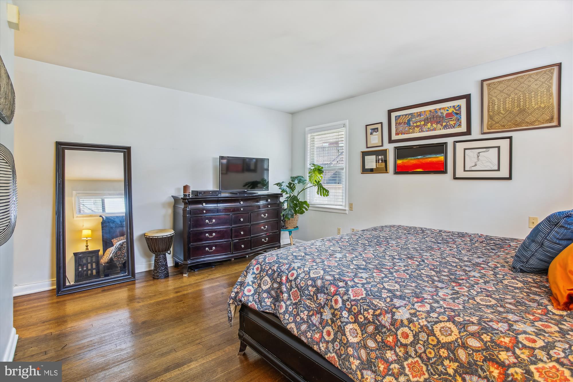 1330 Fernway Road Northwest Washington, DC 20012 - Photo 27 of 73 Primary Bedroom with Southern Exposure Window