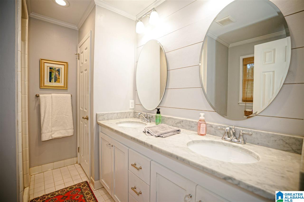 4711 Quarter Staff Road Birmingham, AL 35223 - Photo 13 of 25