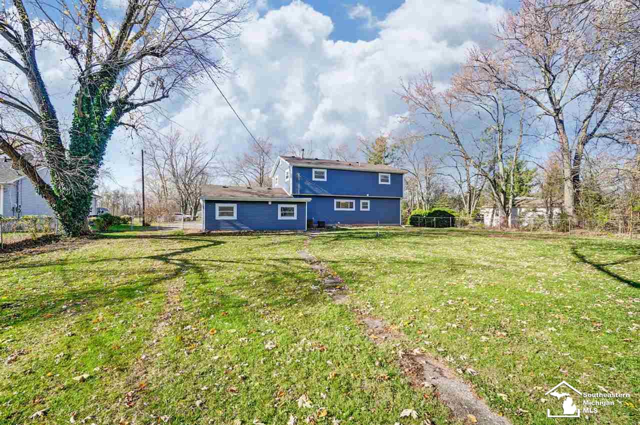 13254 Rosedale Boulevard Carleton, MI 48117 - Photo 44 of 49 50031107-43.JPG