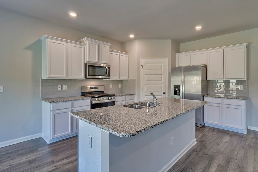 155 Lookout Loop North Augusta, SC 29841 - Photo 6 of 38 Gallery Image 6