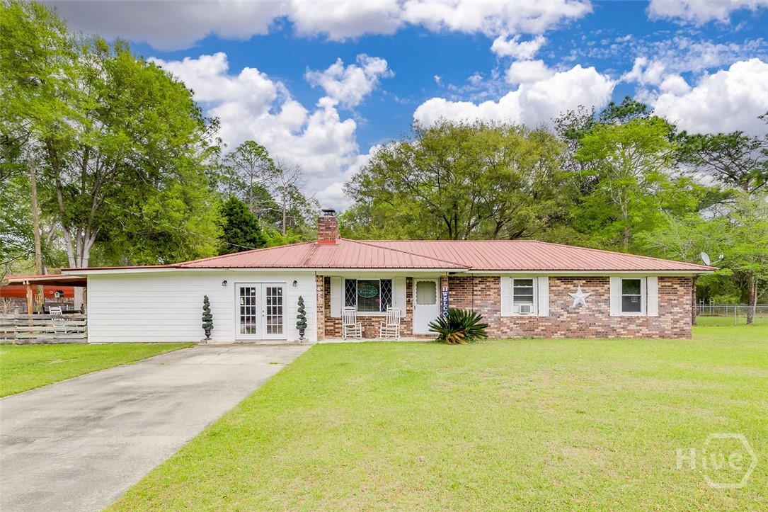 423 Place In The Country Road Hinesville, GA 31313 - Photo 1 of 60