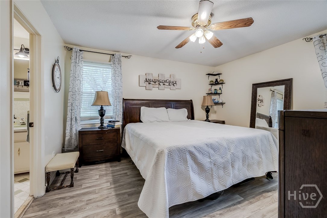 423 Place In The Country Road Hinesville, GA 31313 - Photo 16 of 60