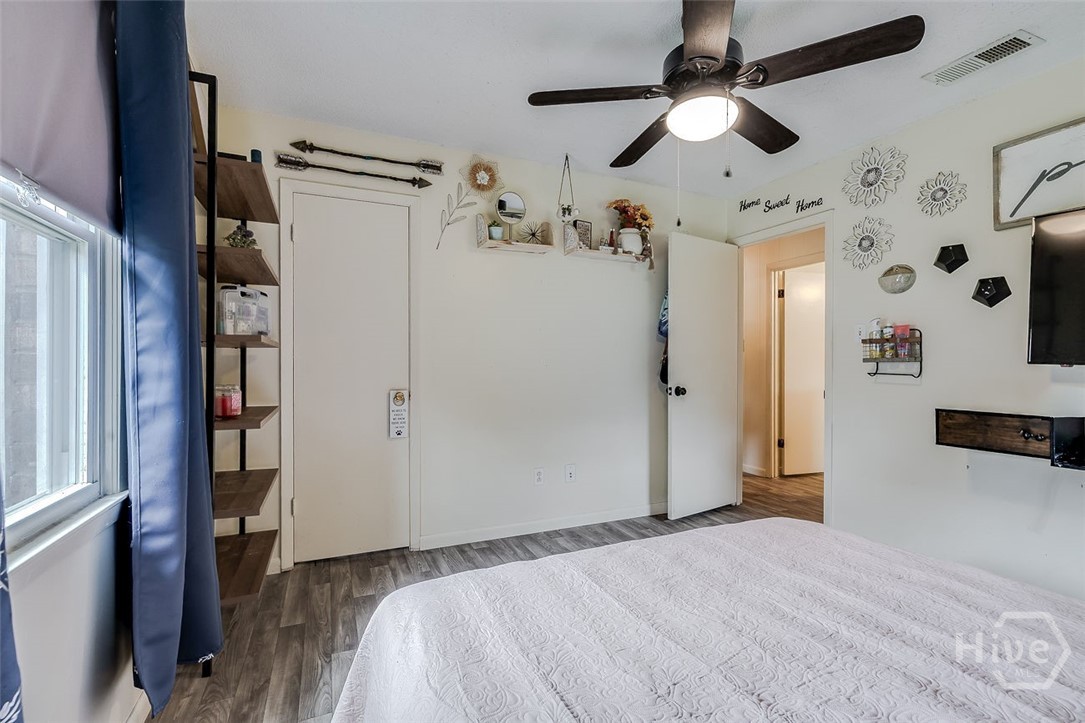 423 Place In The Country Road Hinesville, GA 31313 - Photo 23 of 60